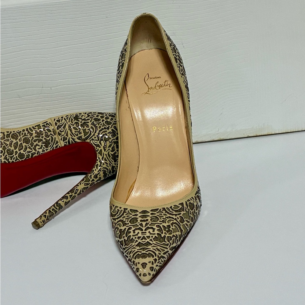 Christian Louboutin So Pretty laser cut leather glitter Kate 40.5 red bottom